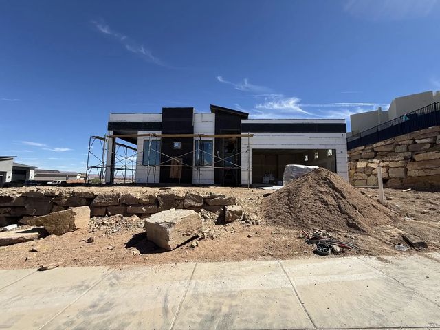 399 S Liri Trail, St George