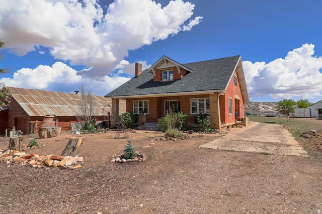 35 S Center St, Escalante
