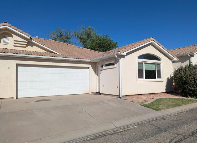2056 E Middleton Dr 38, St George