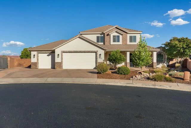 2552 2860 South Cir, St George