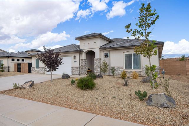 4728 W 2820 S, Hurricane