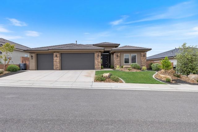 498 S Martignano Way, St George