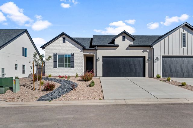 336 W Rosie Lp, Cedar City