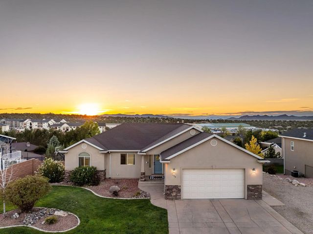 136 S Marble Canyon Dr, Cedar City