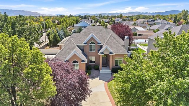 2217 W Kensington Park Dr, West Jordan