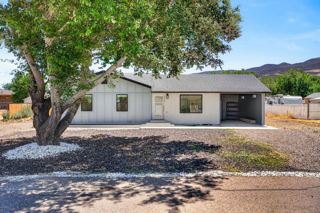 4546 N Tumble Weed Dr, Enoch
