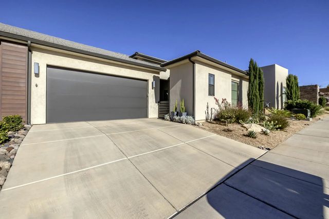 4610 S Martin Cir, St George