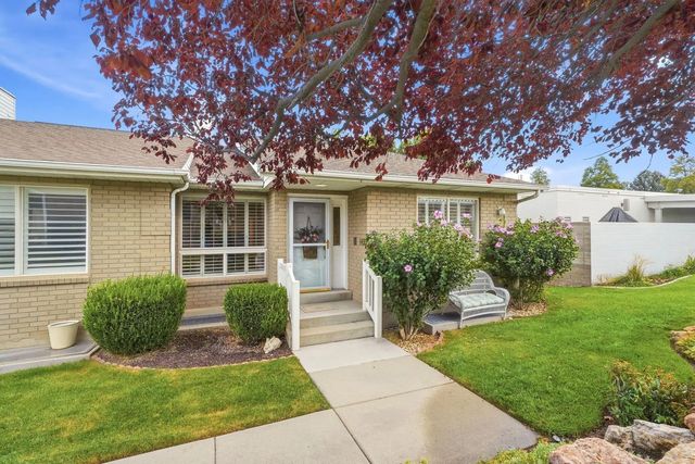 1493 W Cornerstone Dr, South Jordan