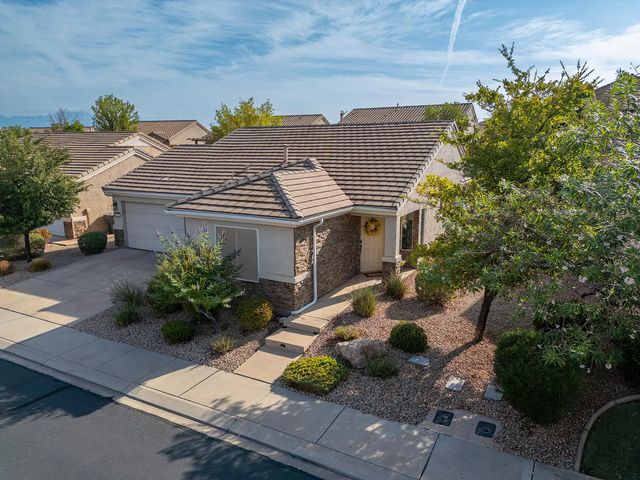 4387 S Kiva Hill Dr, St George