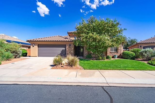 382 E Desert Gardens Ln, Ivins