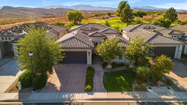 688 S Alienta Dr, St George