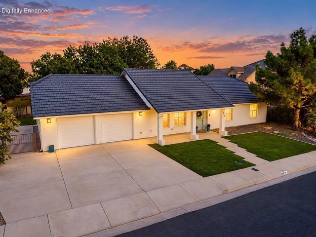 955 S 800 Cir E, St George
