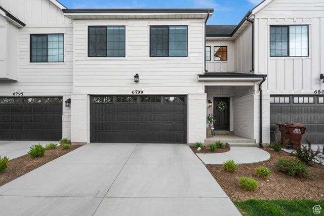 6799 S Sun Rock Cv, Midvale