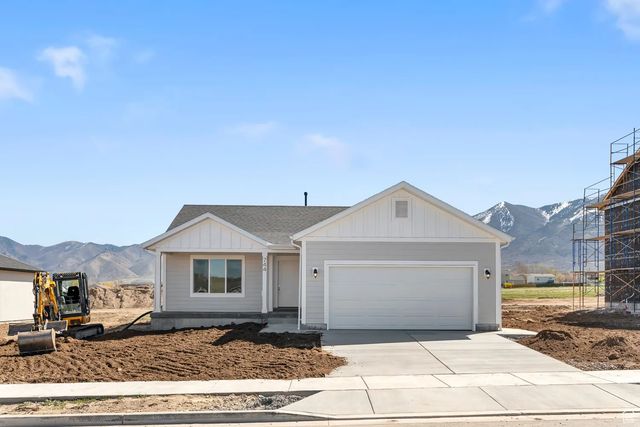 252 E 715 N 216, Tooele