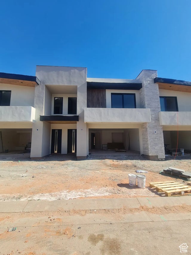 5238 W 2480 S 137, Hurricane