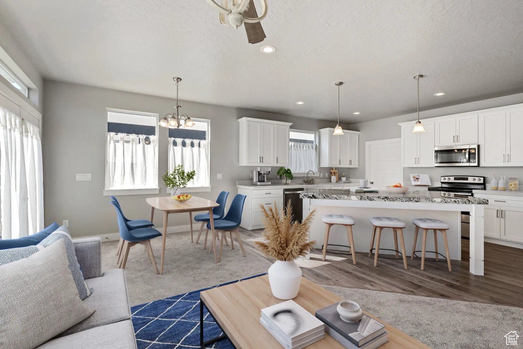 7279 S Kenadi Ct S, West Jordan