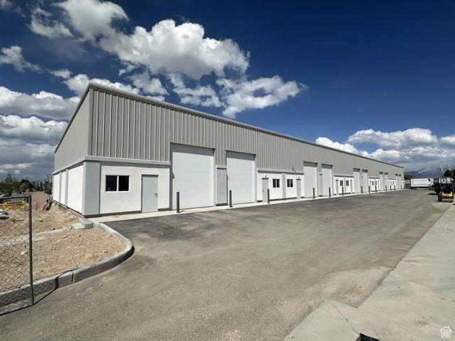 5653 S 6055 W, West Valley City