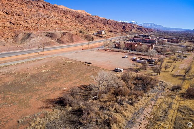 1653 N Riverview Dr, Moab
