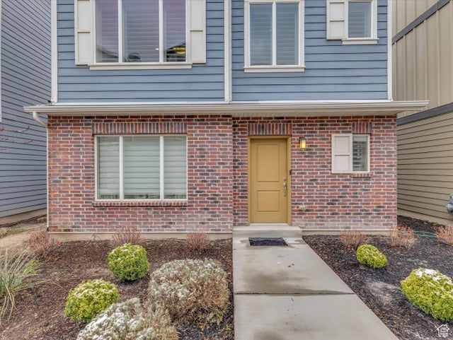 18 S Rio Grand Ave, Farmington