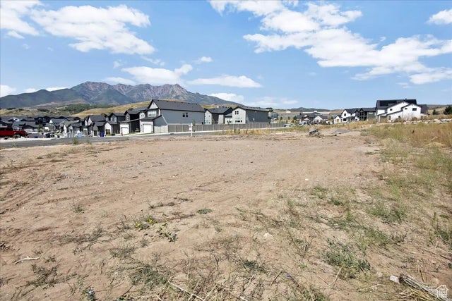 6002 N Timpanogos Ln 224, Mountain Green