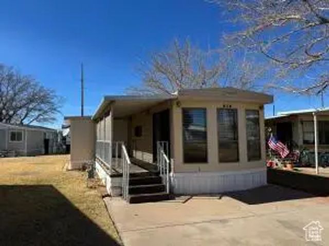 1160 E Telegraph St 213, Washington