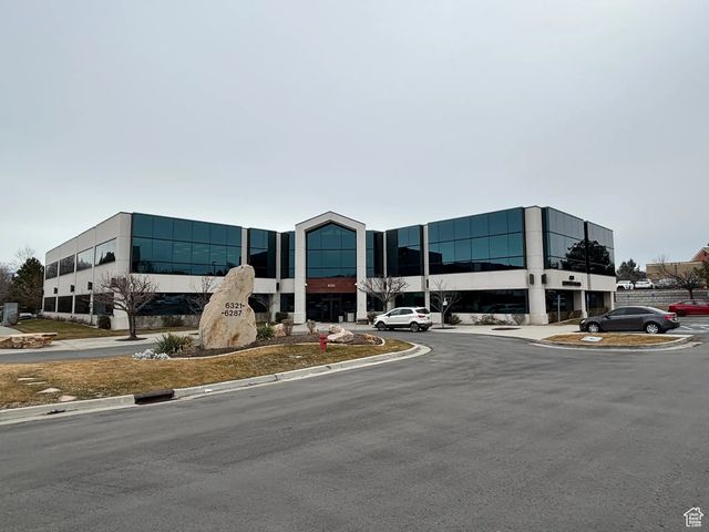 6321 S Redwood Rd 106, Taylorsville