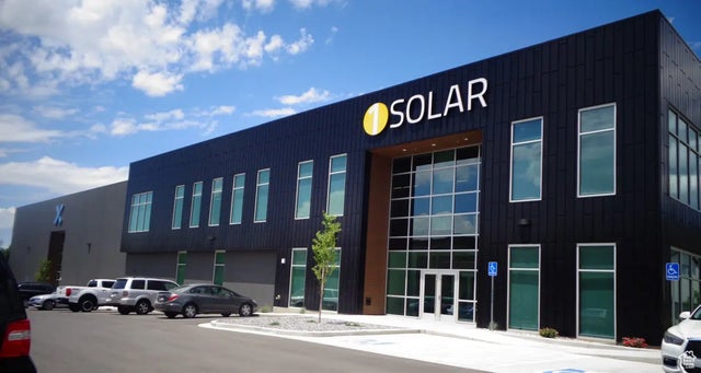 819 N Lagoon Dr, Farmington