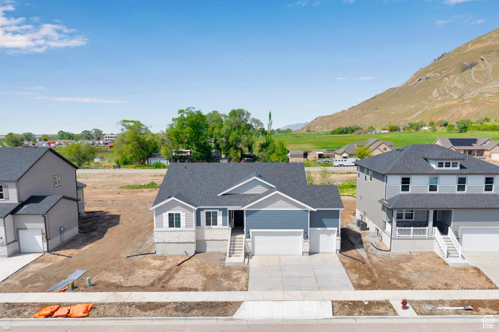 2003 E Burger St 1242, Lake Point