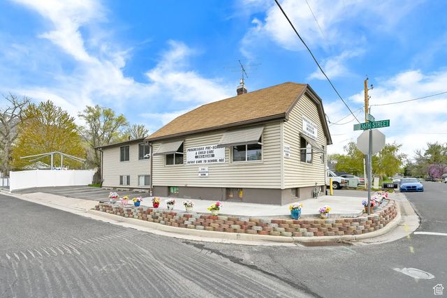 655 36th St, South Ogden