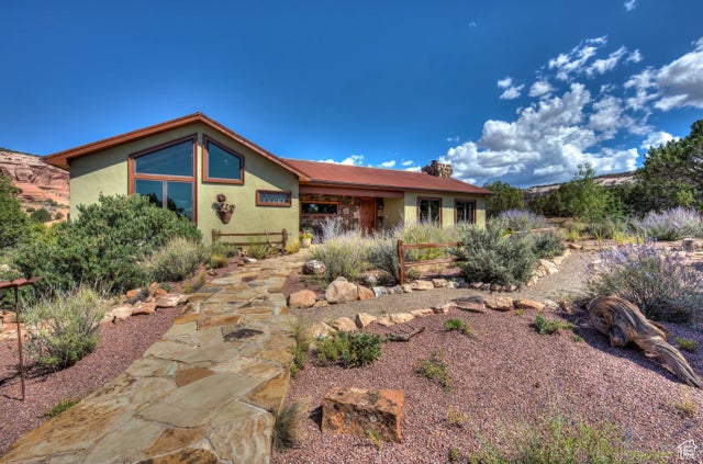 48 W Jennah Cir, Moab