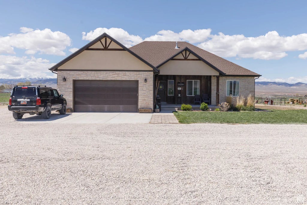 14360 S 10750 W, Axtell