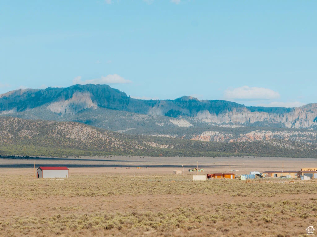 40 Acres E 4200 N, Panguitch