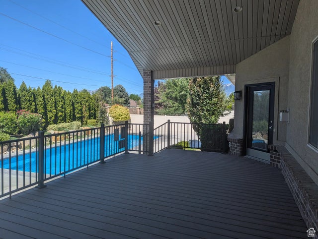 3312 W Country Bluff Rd, South Jordan