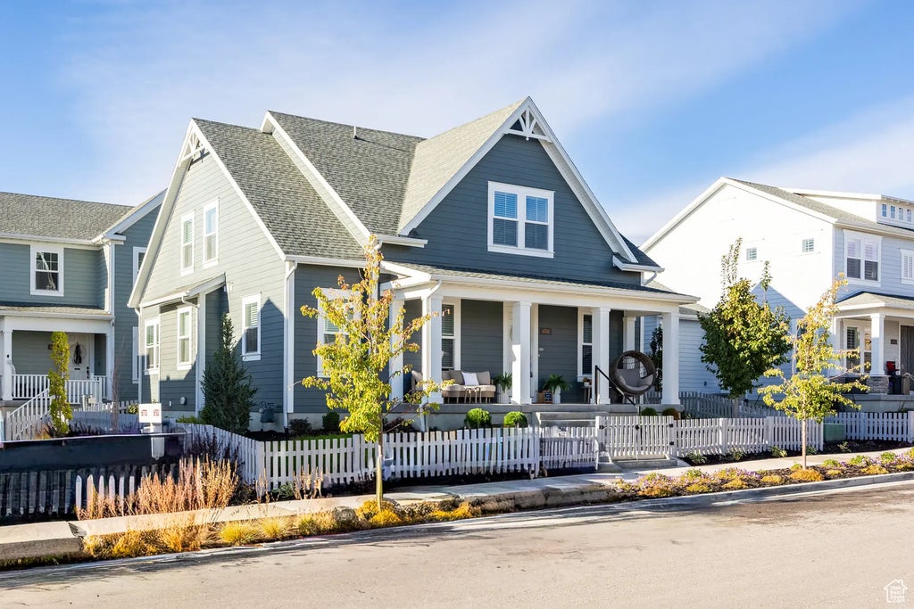 6781 W Meadow Grass Dr, South Jordan