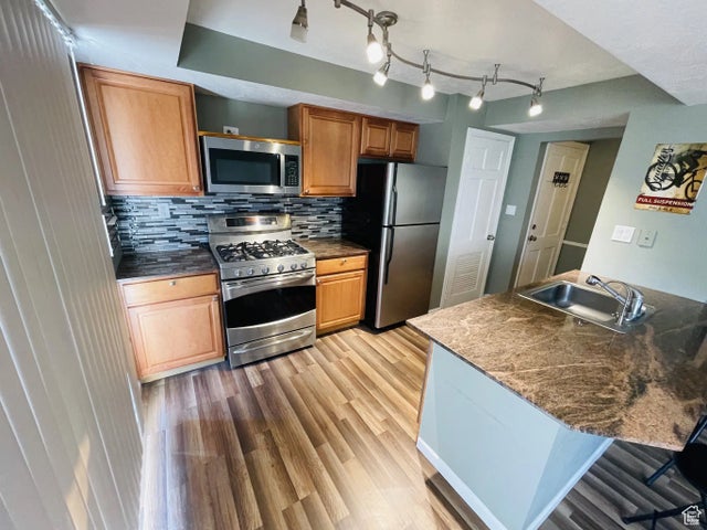 2220 E Murray Holladay Rd#146 S, Holladay