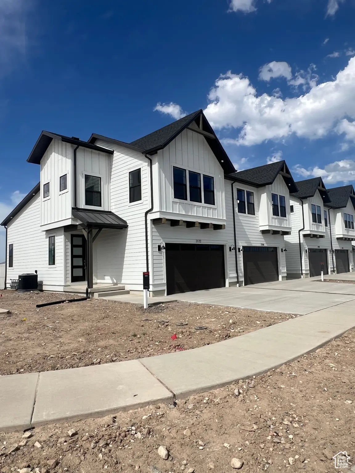 Photo of Listing #2087302