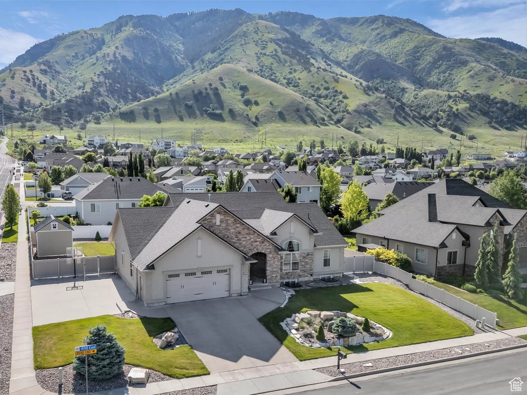 1872 N 1850 E, North Logan