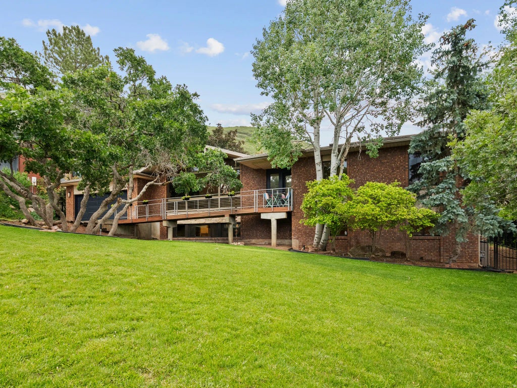 2842 E Oakbrook Cir, Salt Lake City