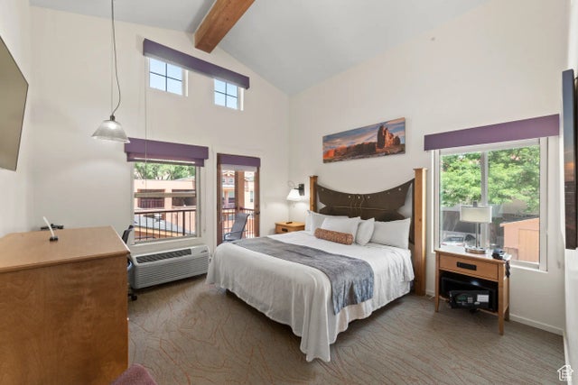 212 100 West 200 S 212, Moab