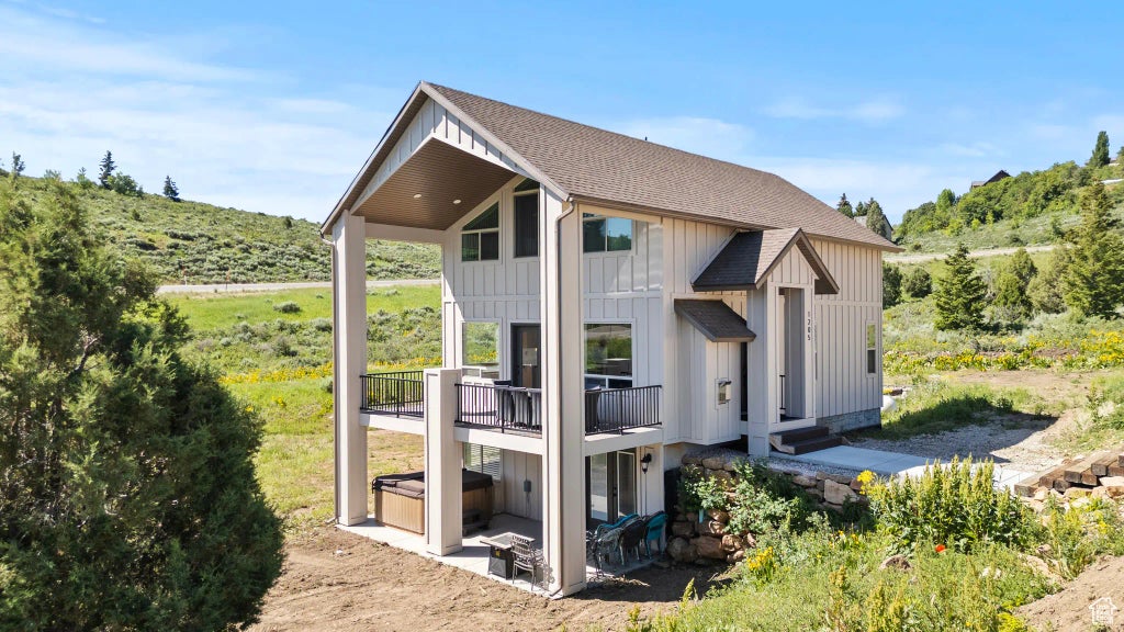 1205 S Lakeview, Garden City