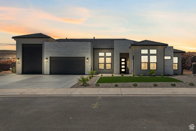 794 S 1690 W, Hurricane