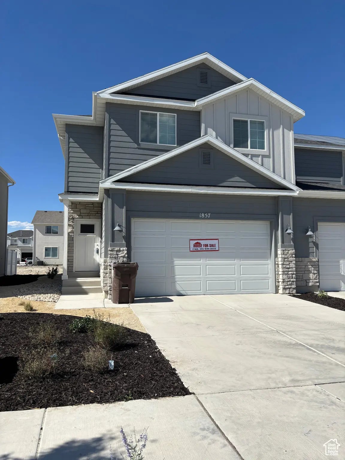 Photo of Listing #2094543