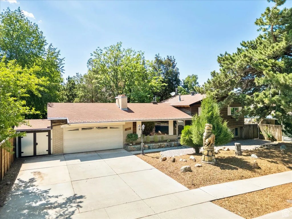 6690 S 1495 E, Cottonwood Heights