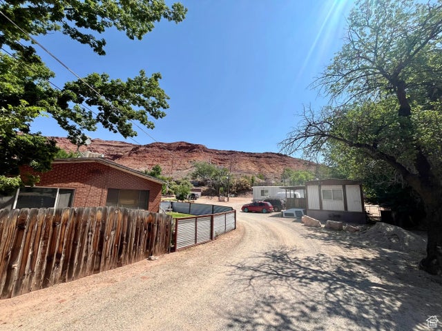 221 E 200 N, Moab