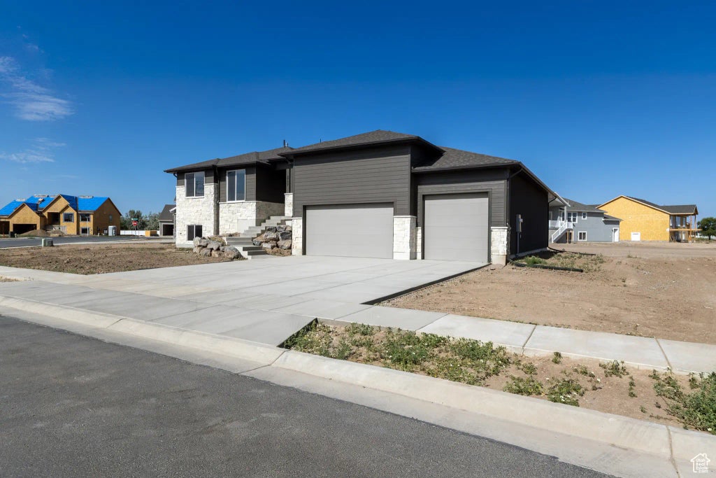 2777 N Buckskin Dr 211, Plain City