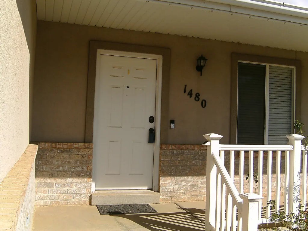 1480 W 3275 S, Perry