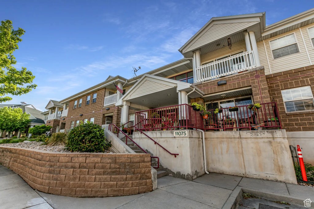 11075 S Grape Arbor Pl 206, Sandy