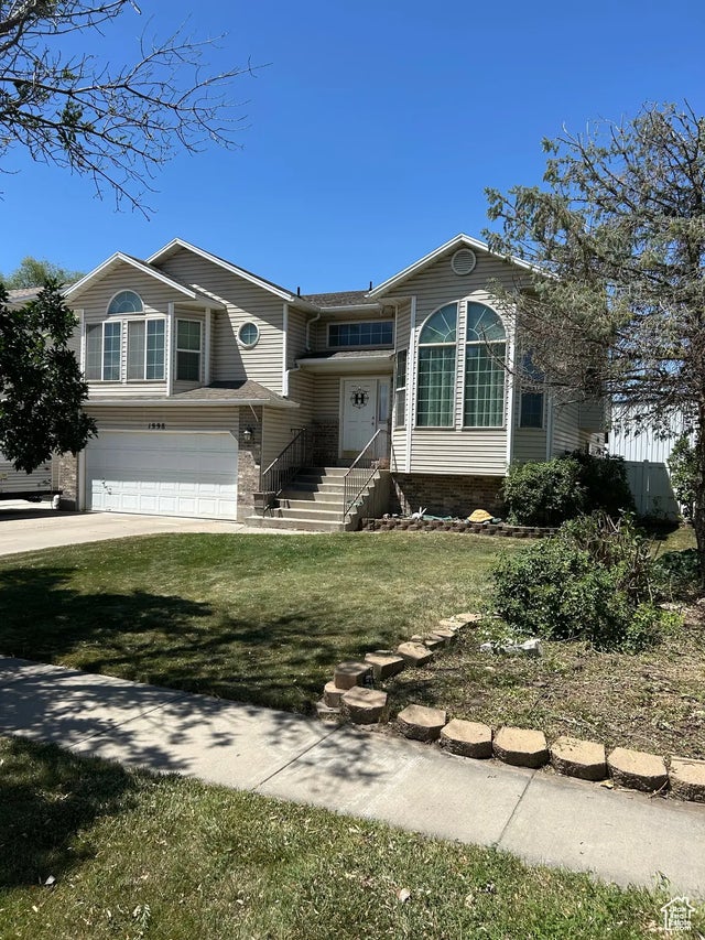 1998 S 1600 W, Woods Cross