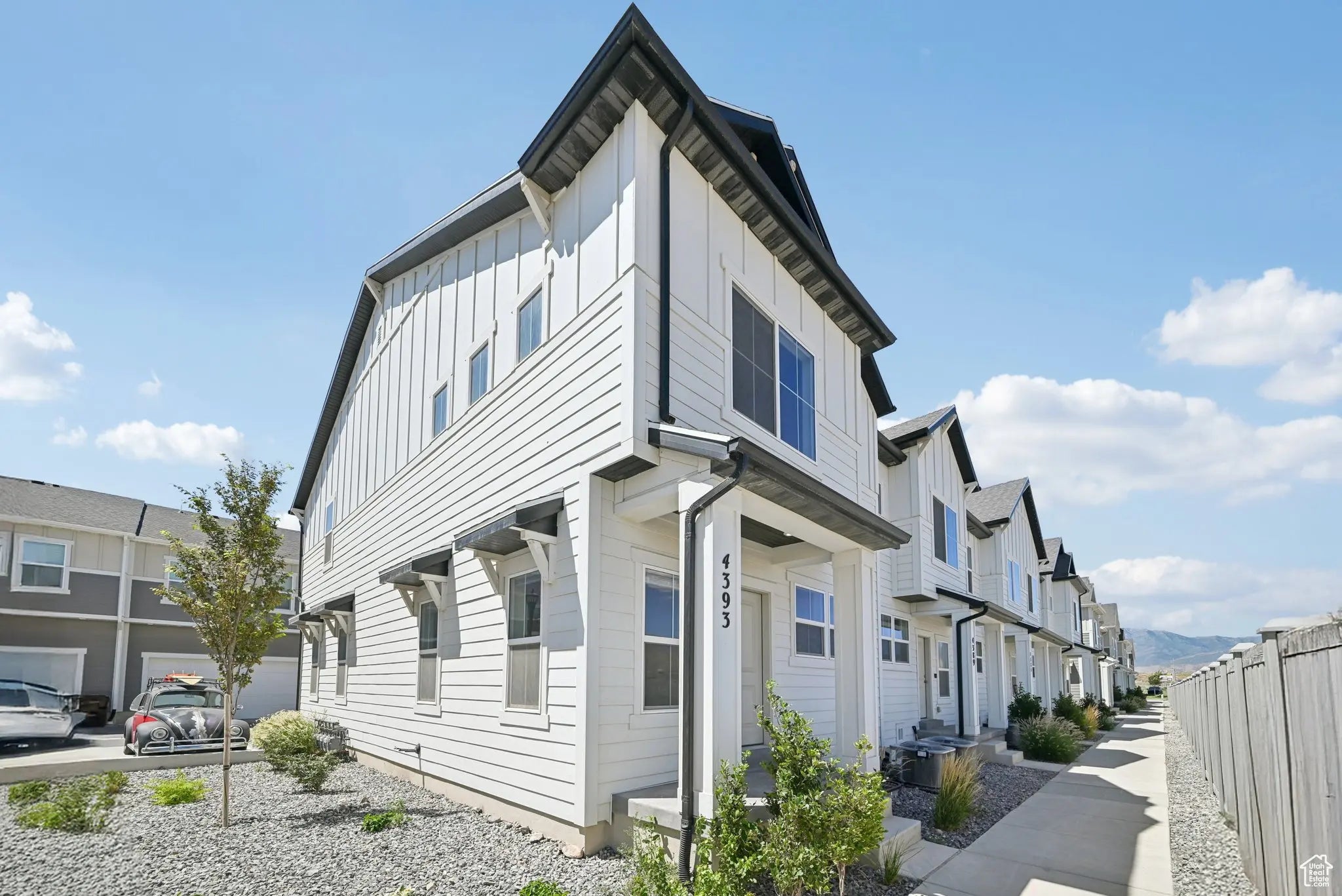 Photo of Listing #2101499