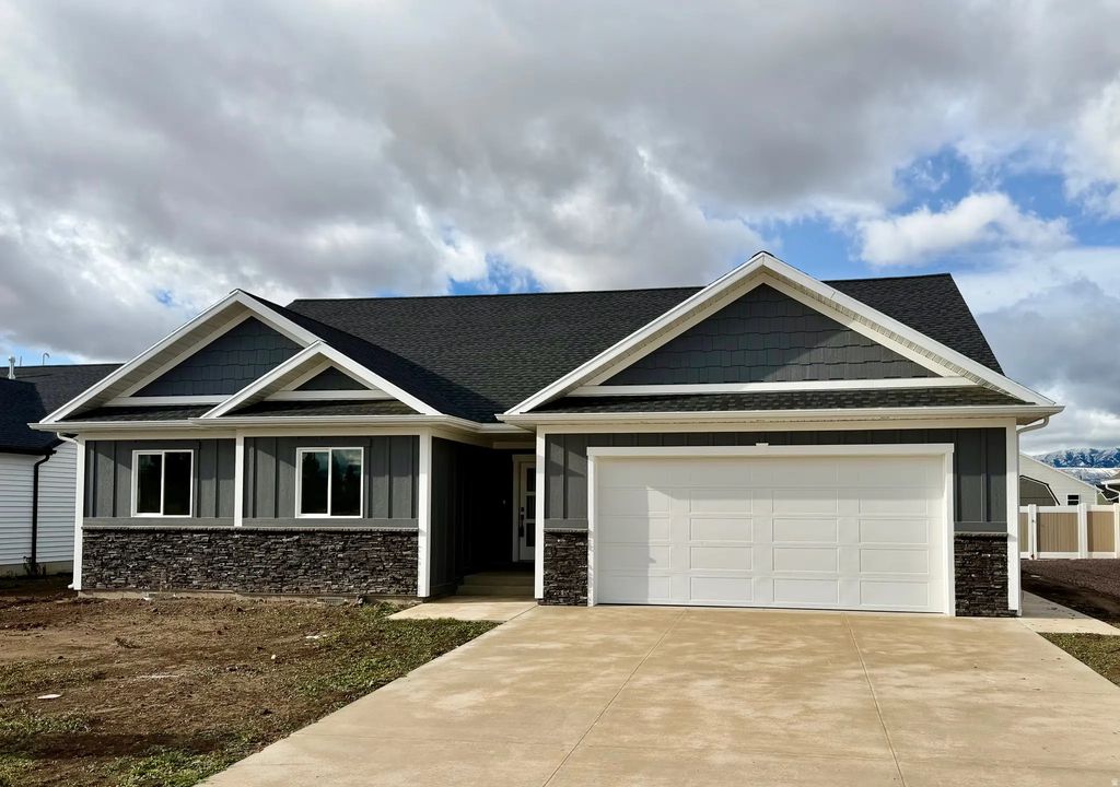 233 N 300 W, Preston